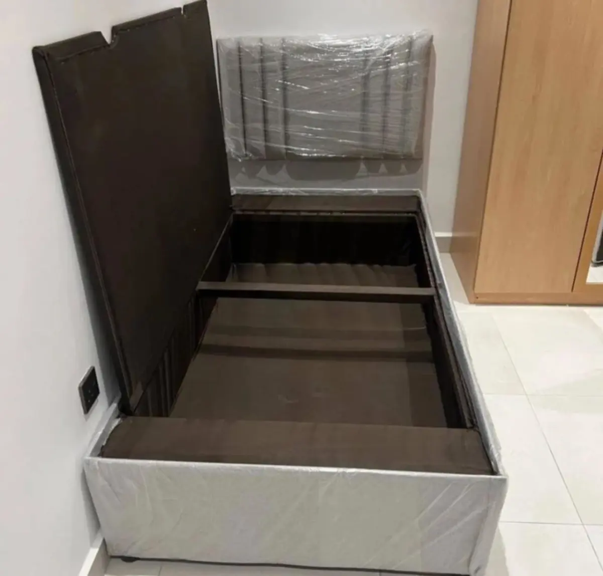 سرير طبي 